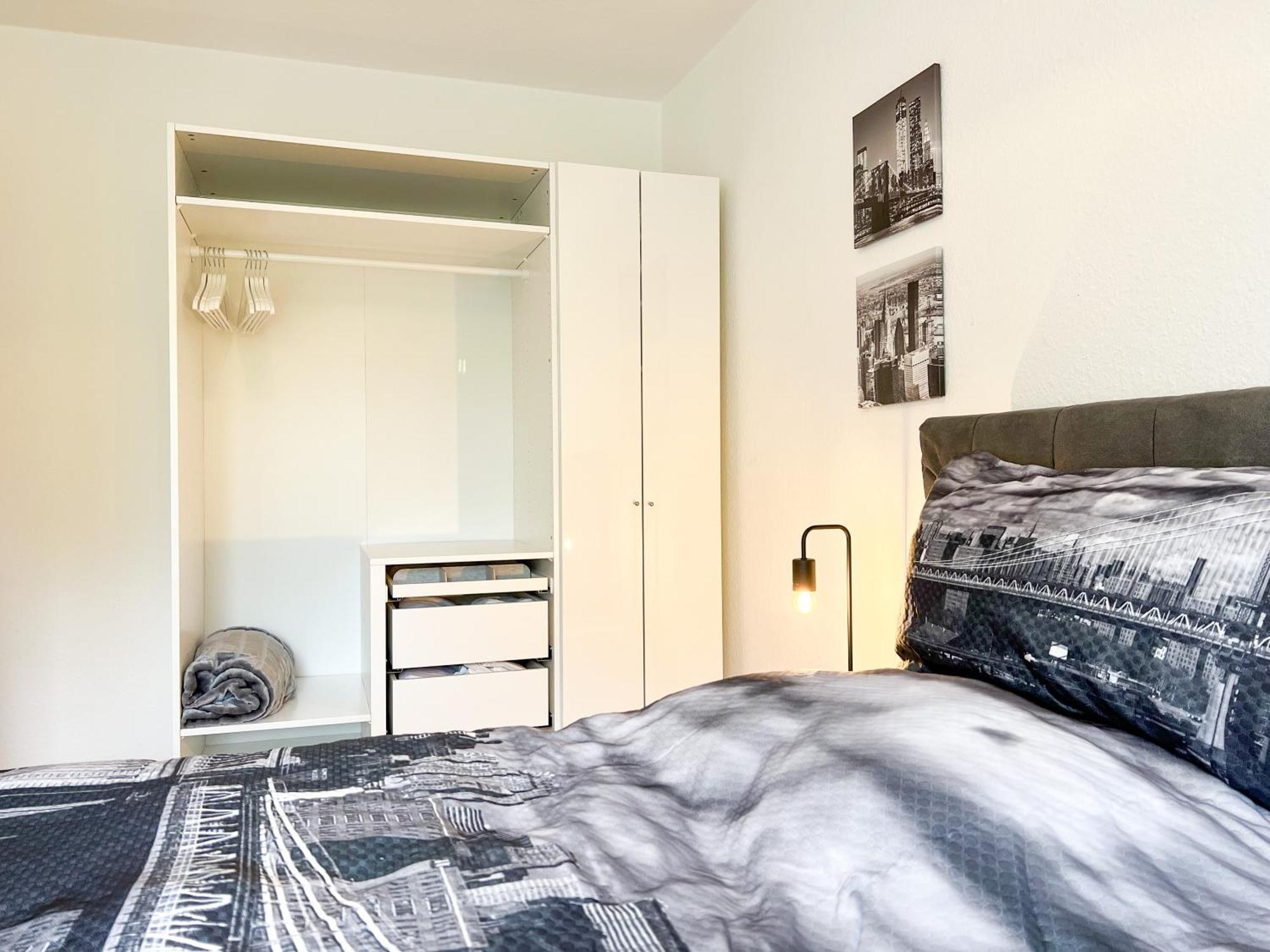 New-York Appartment, 2 Zimmer, Zentral Naehe Bahnhof Wilhelmshoehe Cassel Extérieur photo